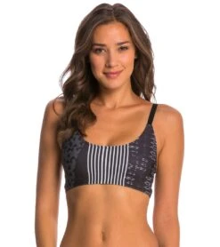 Onzie Graphic Elastic Yoga Sports Bra Blocked Angles