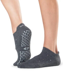 Tavi Savvy Barre Grip Socks Soiree