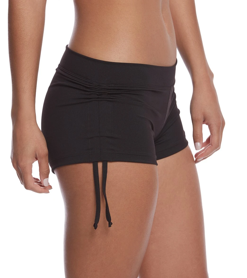 Mika Yoga Wear Lucia Hot Yoga Shorts Black - Image 4