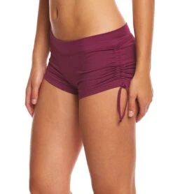 Mika Yoga Wear Lucia Hot Yoga Shorts Vino