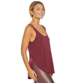 Bella + Canvas Flowy Side Slit Workout Tank Top Maroon