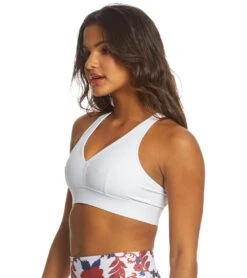 Onzie Stunning Yoga Sports Bra White