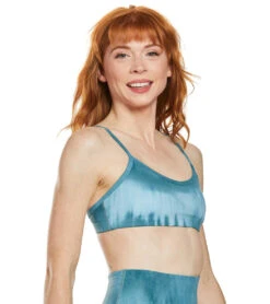 Beyond Yoga Olympus Classic V-Neck Yoga Sports Bra Washed Bali Blue
