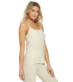 Beyond Yoga Lightweight Keyhole To Success Yoga Tank Top Sandstone Almond
