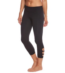 Beyond Yoga Full Circle Cut Out Yoga Capris Jet Black