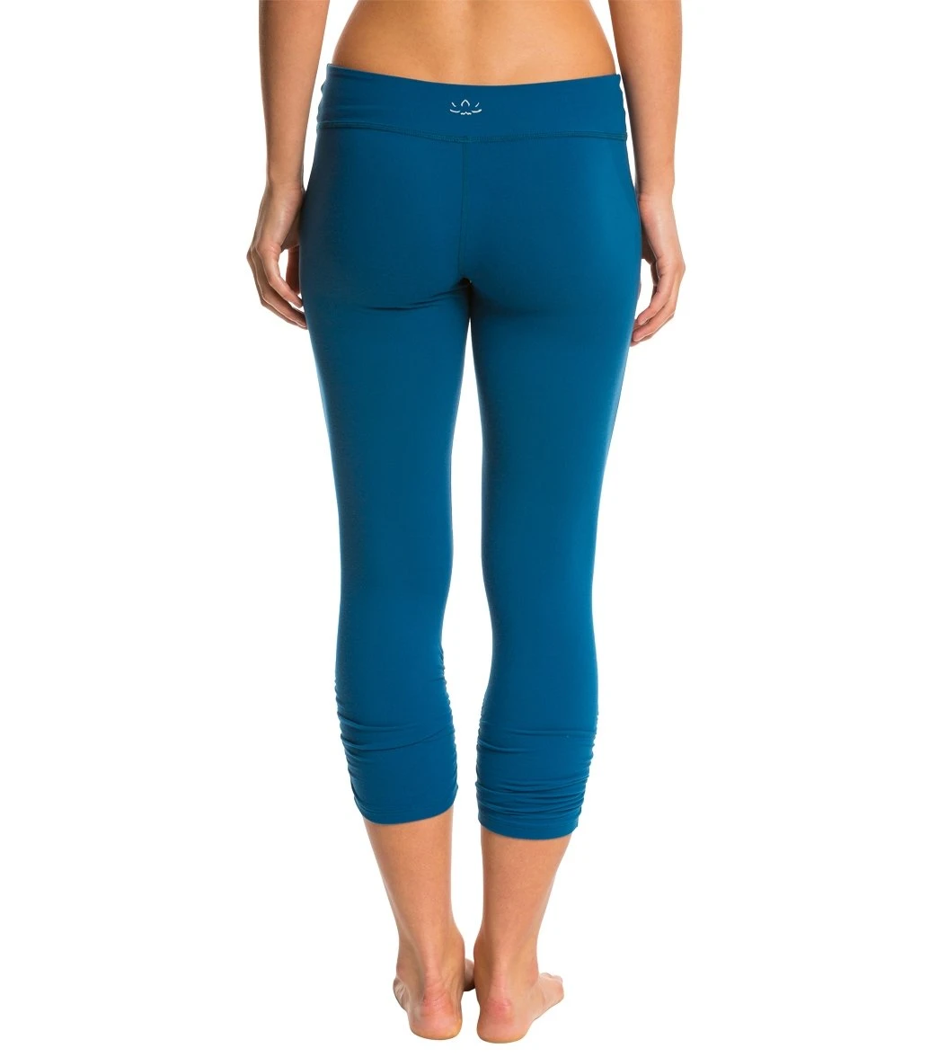 Beyond Yoga Essential Gathered Yoga Capris Mosaic Blue - Image 2