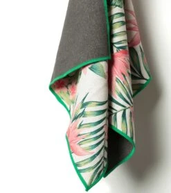 Nomadix Palms Yoga Hand Towel Pink