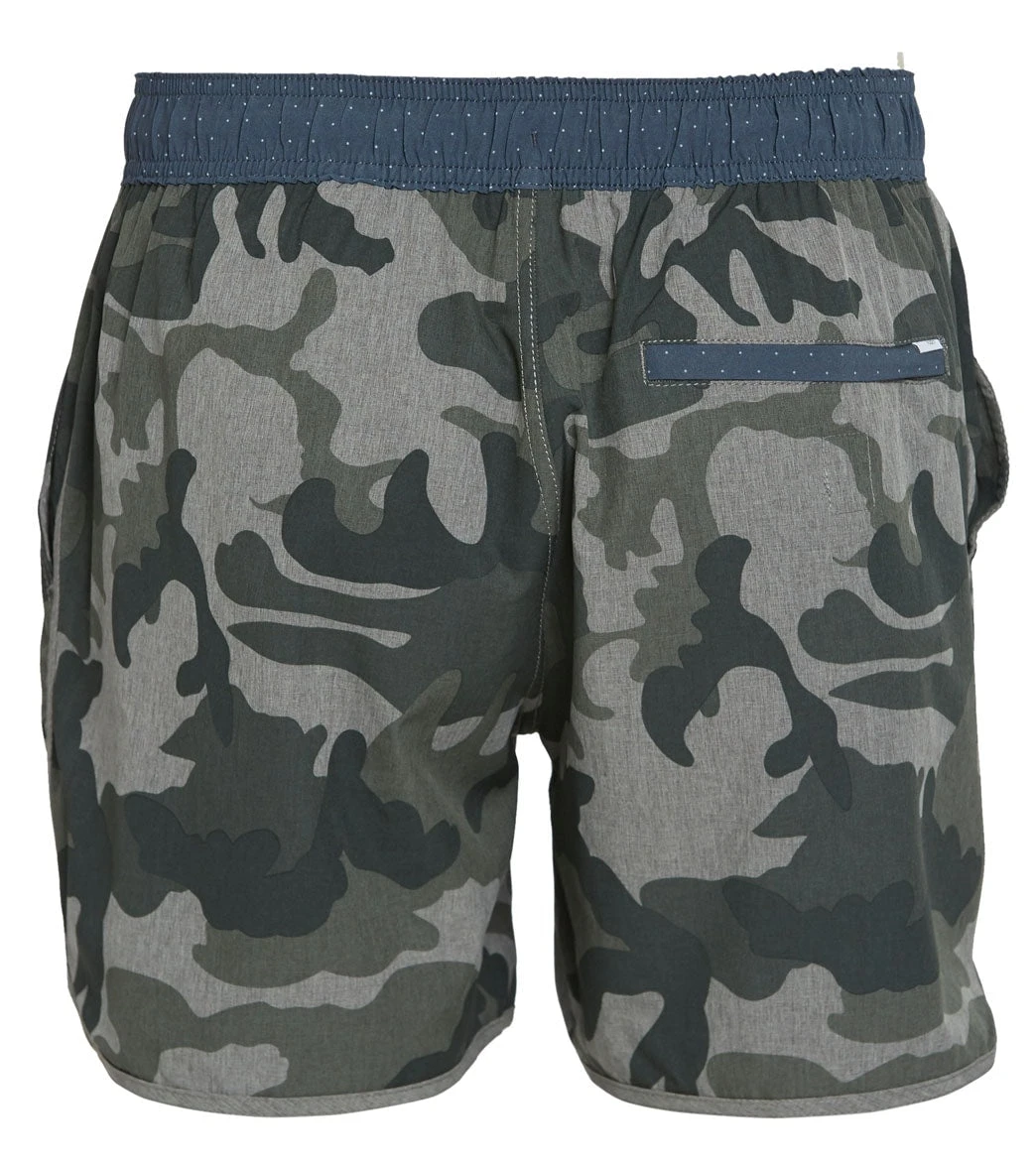 Vuori Men's Banks Short 5" Yoga Shorts Grey Camo - Image 2