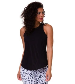 Onzie Twisted Yoga Tank Black
