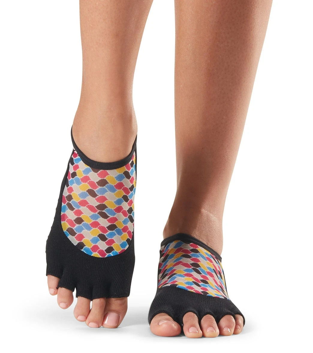 Toesox Luna Half-Toe Yoga Grip Socks - Image 13