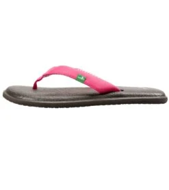 Sanuk Women's Yoga Chakra Flip Flop Fuchsia