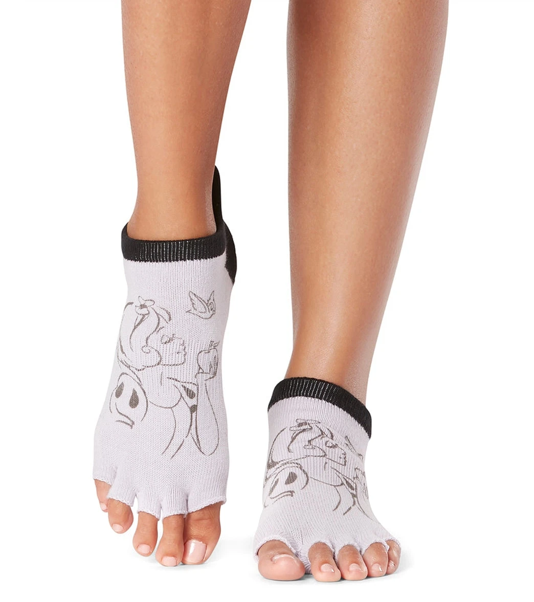 Toesox Grip Half Toe Low Rise Socks Sleeping Spell - Image 2