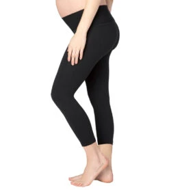 Beyond Yoga Supplex Love The Bump Capri Maternity Leggings Jet Black