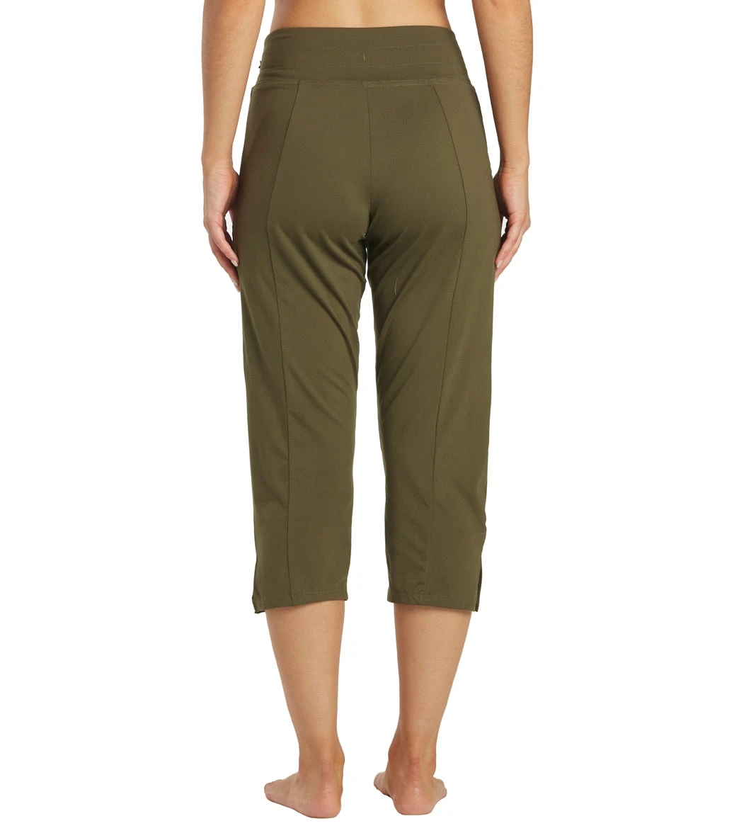 Marika Mona Capri - Image 15