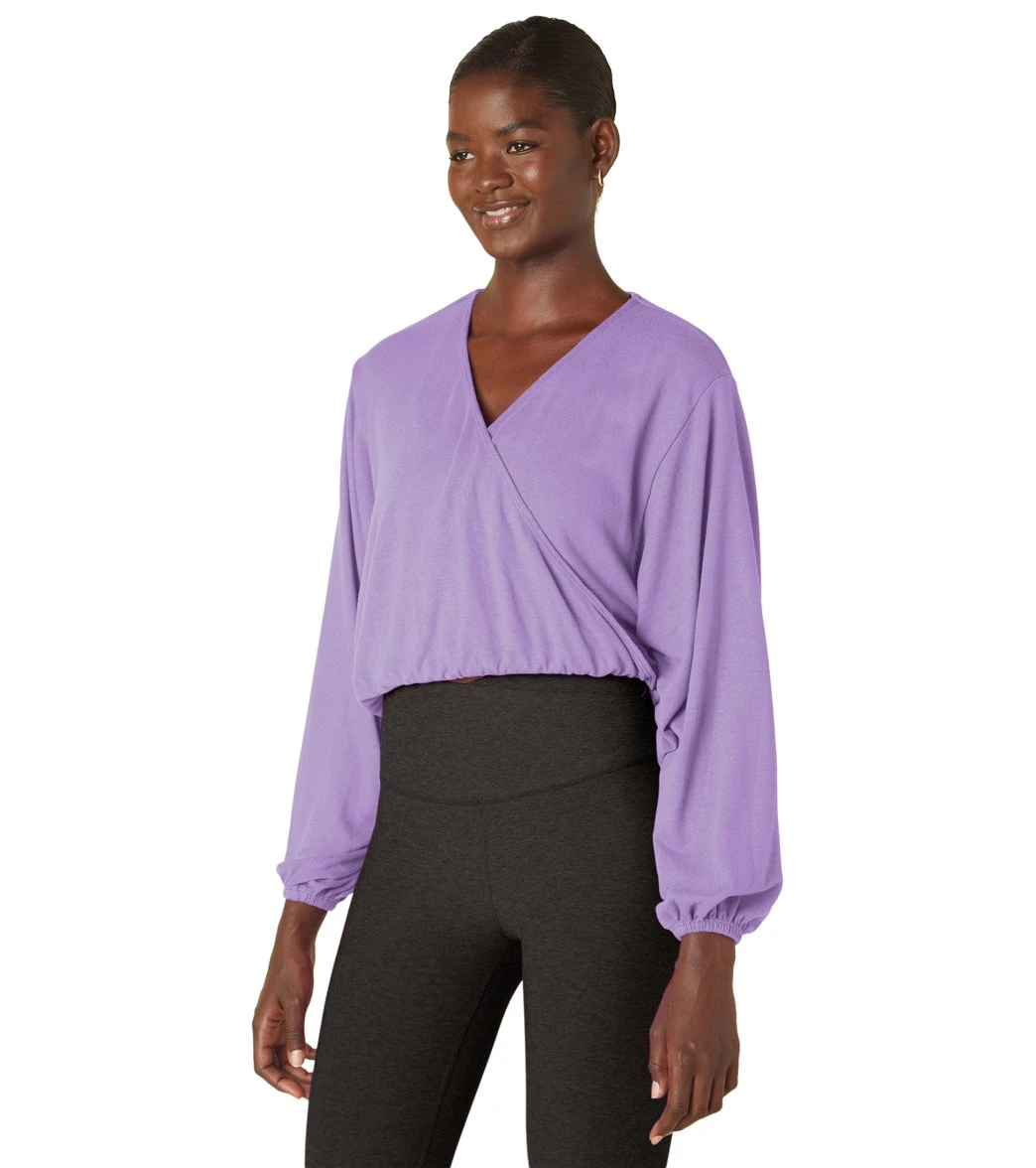 Beyond Yoga Wrapped Up Pullover Light Amethyst